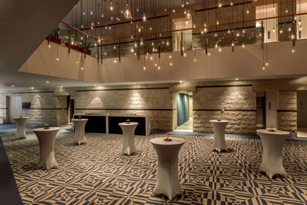 hotel image 32