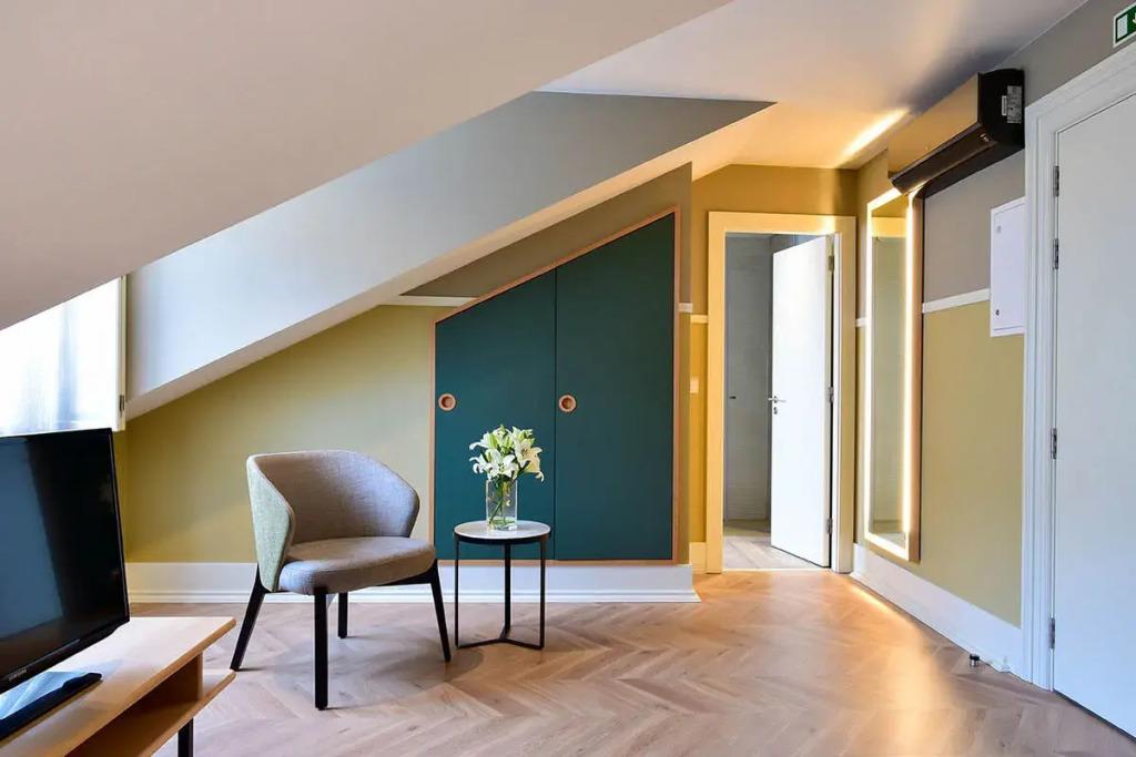 hotel image 16