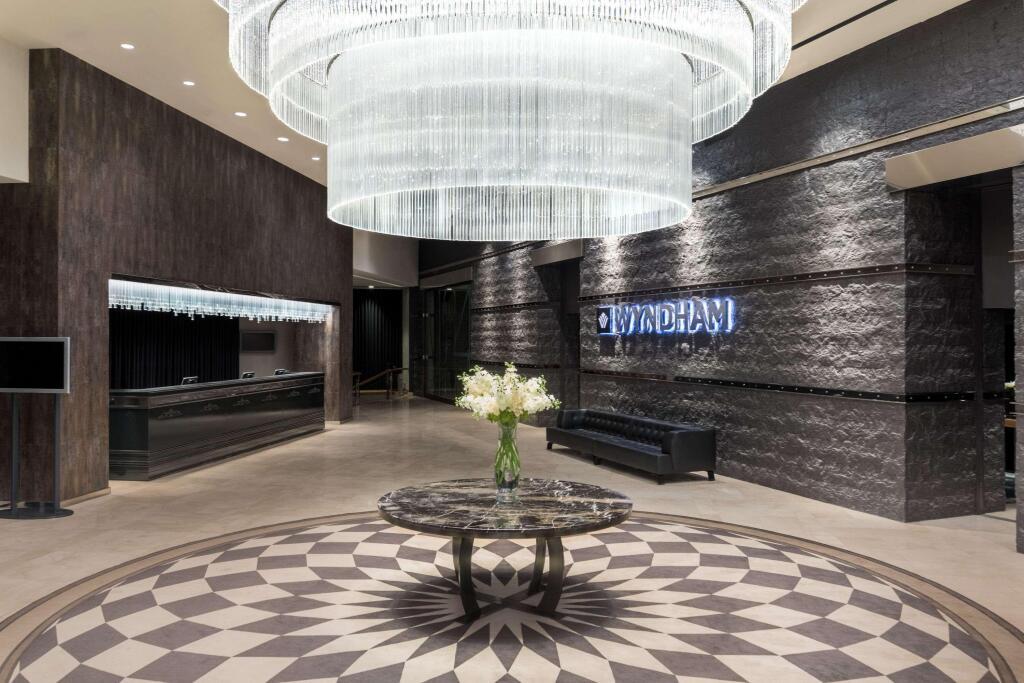hotel image 10