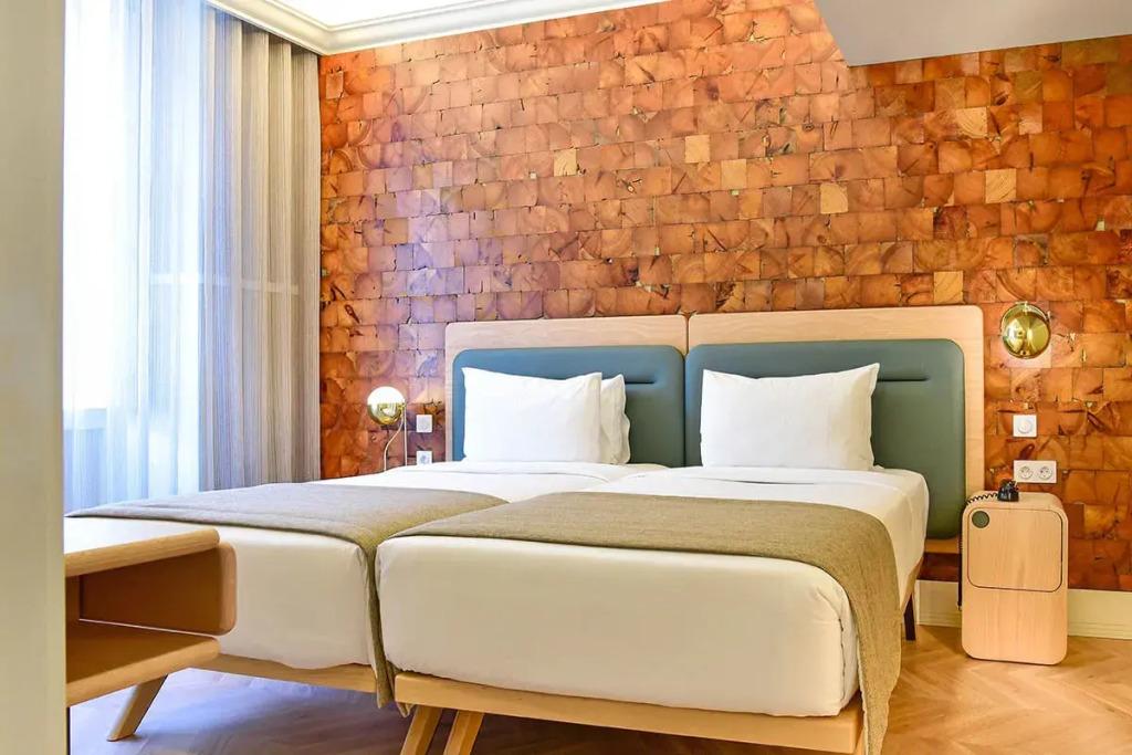 hotel image 10