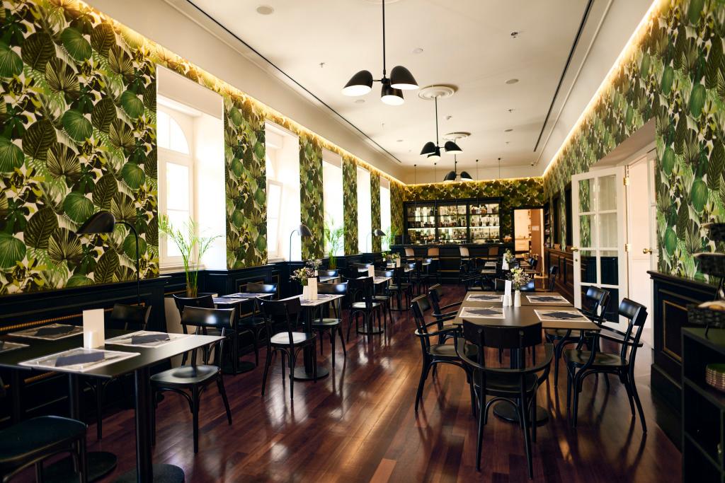hotel image 12