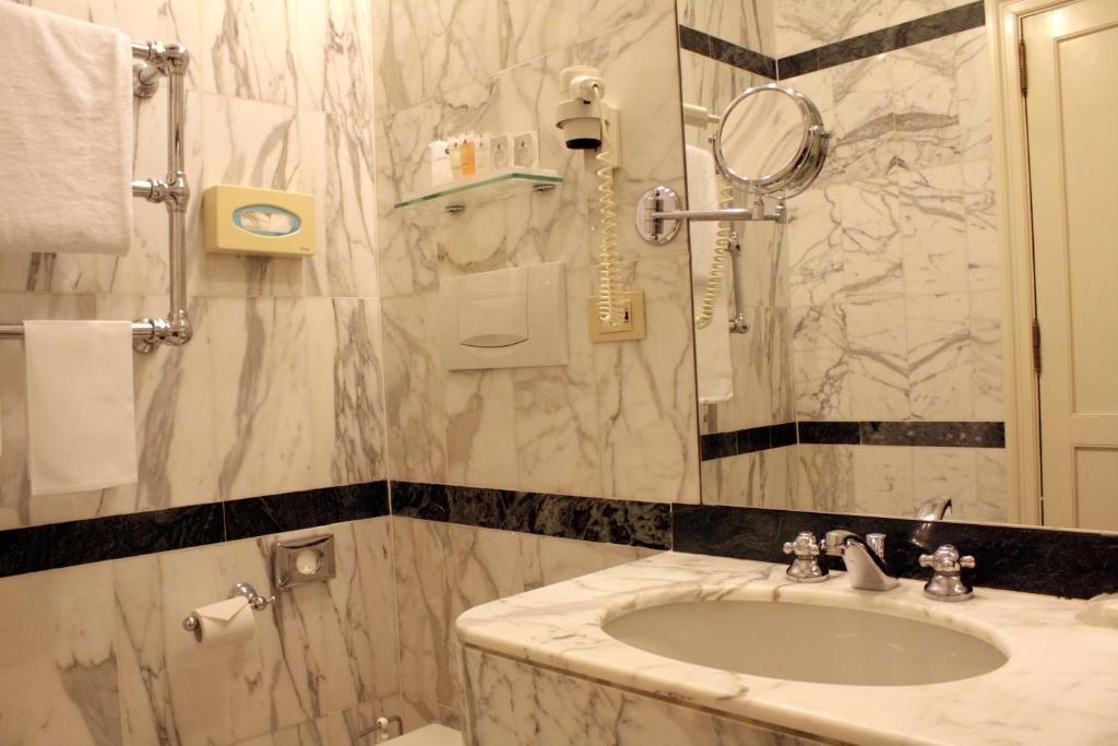 hotel image 37