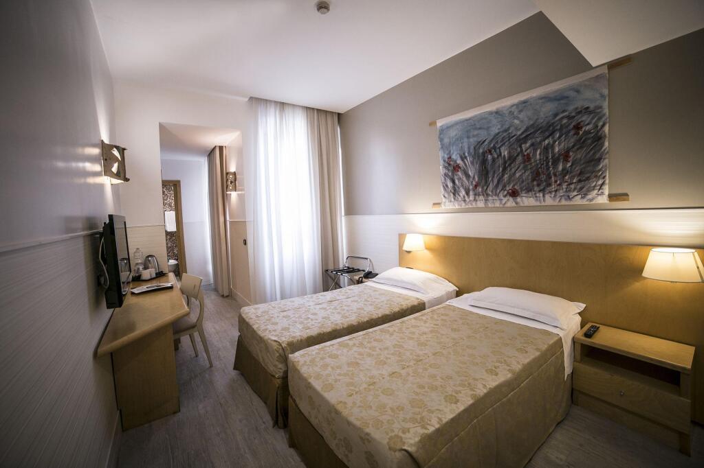 hotel image 38