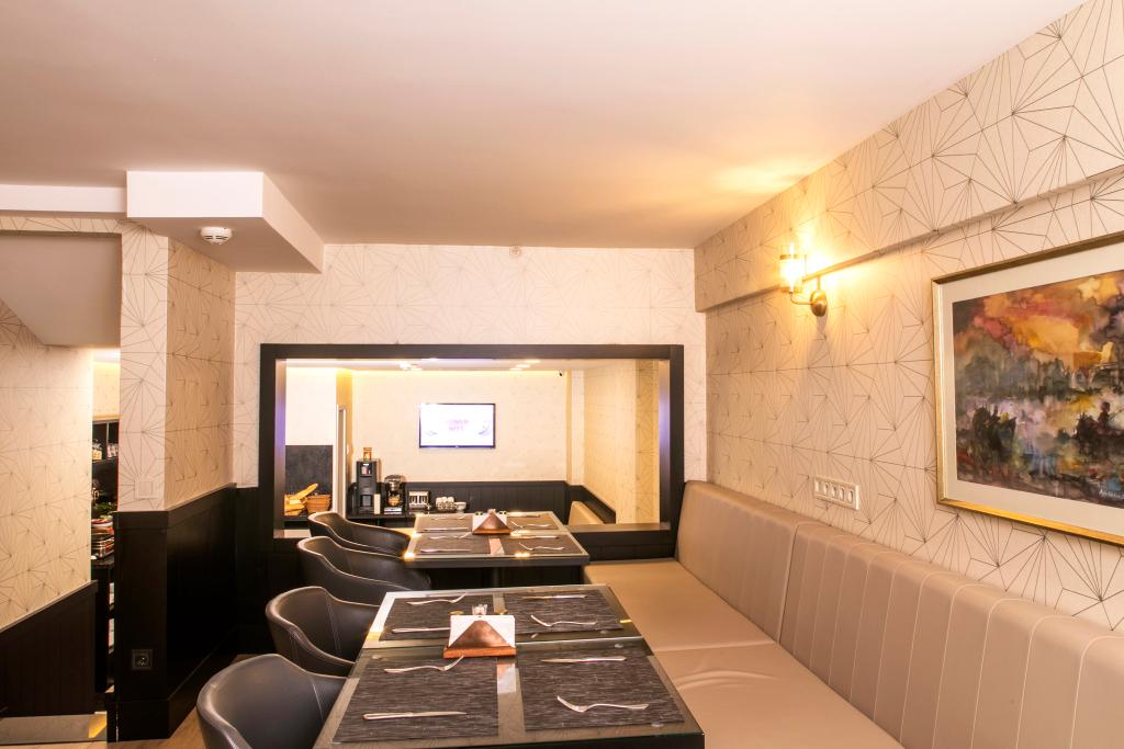 hotel image 10