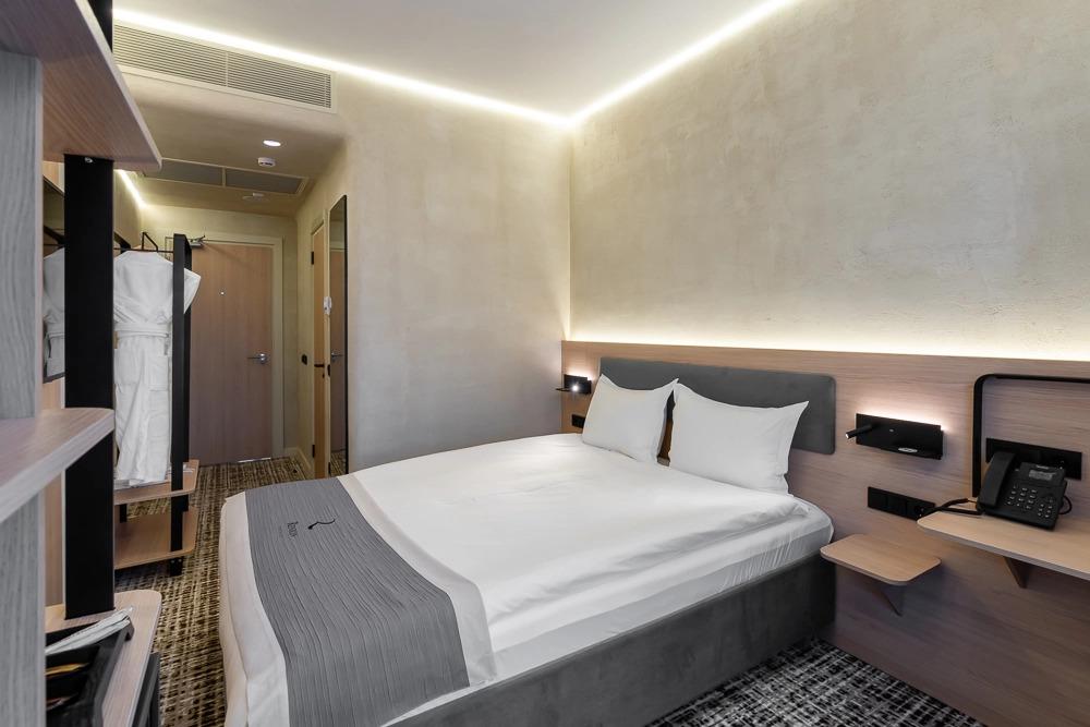 hotel image 12