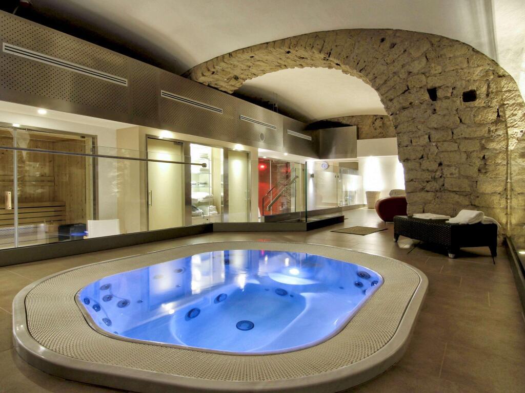 hotel image 35