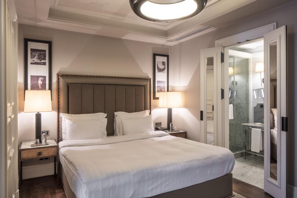 hotel image 16
