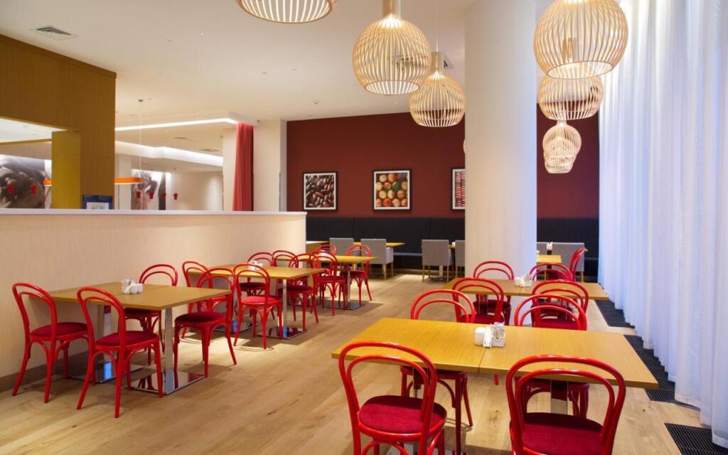 hotel image 9