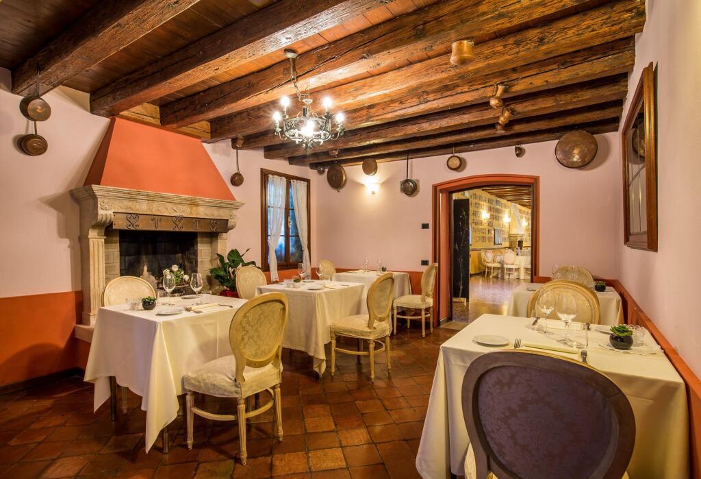 hotel image 37