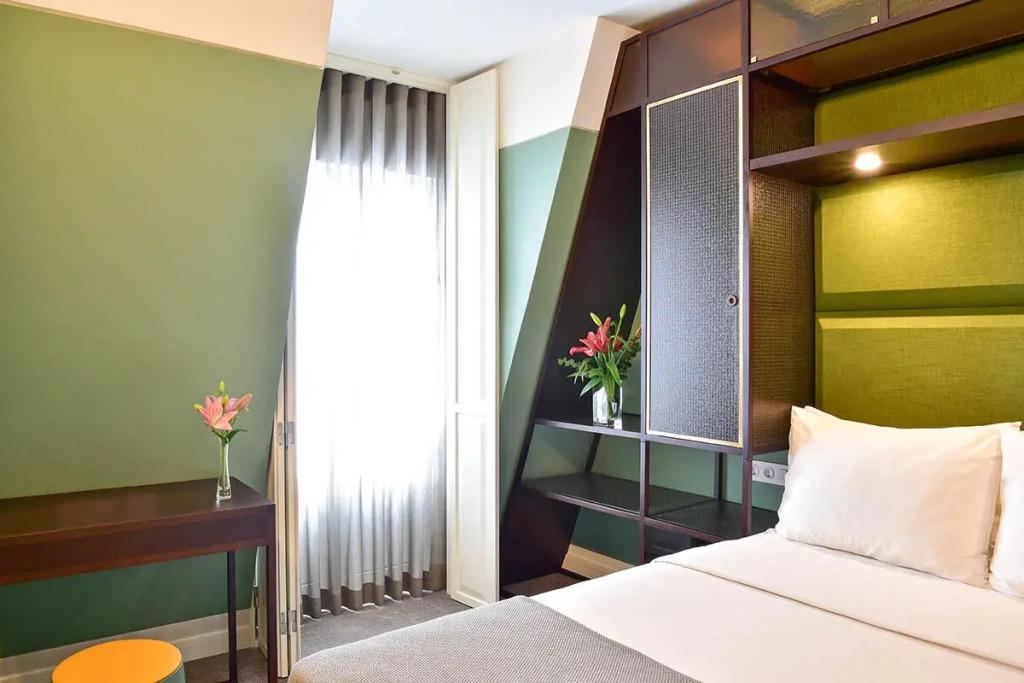 hotel image 10