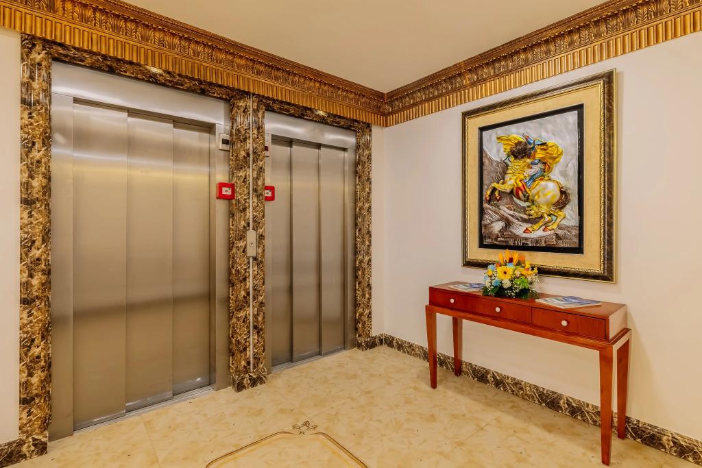 hotel image 9