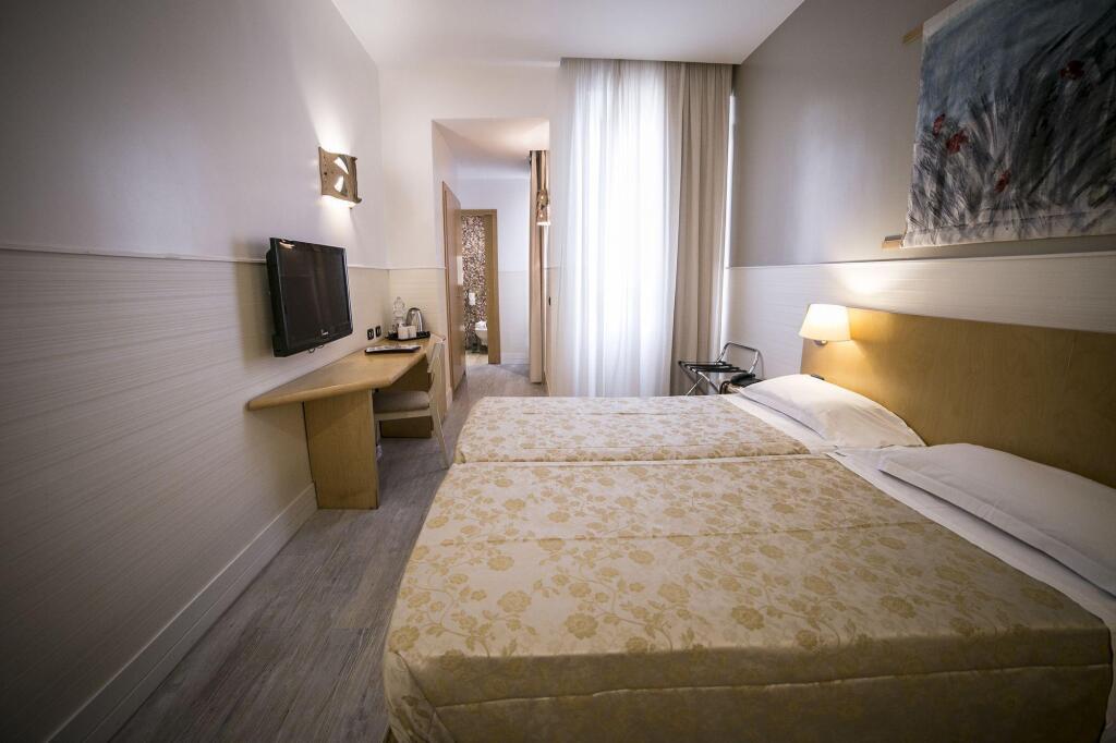 hotel image 39