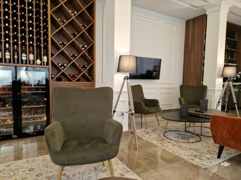 hotel image 12