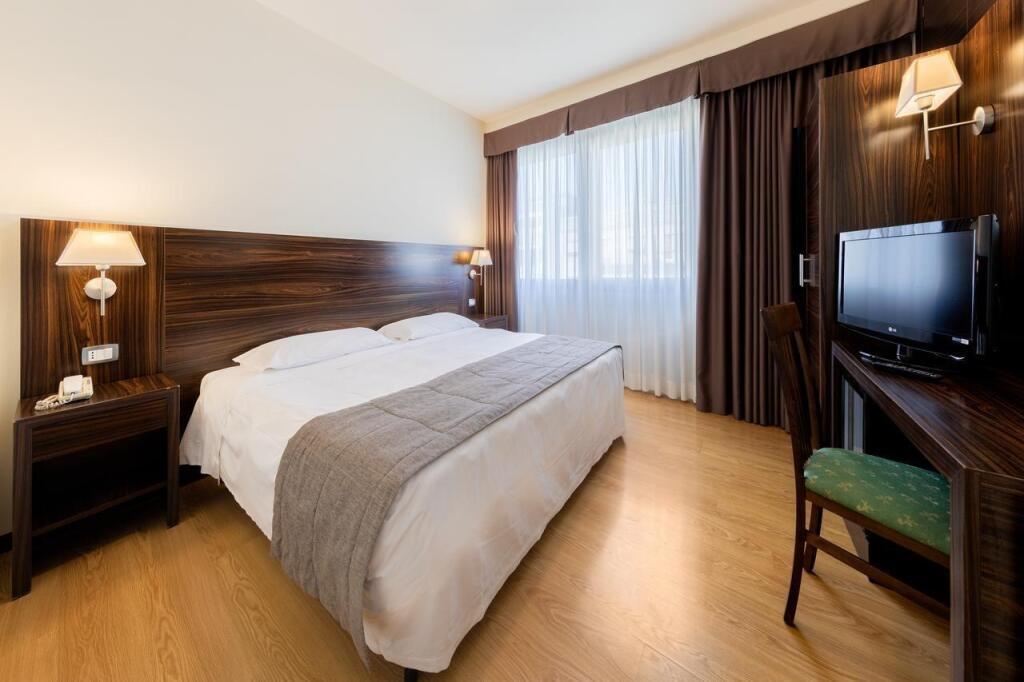 hotel image 37