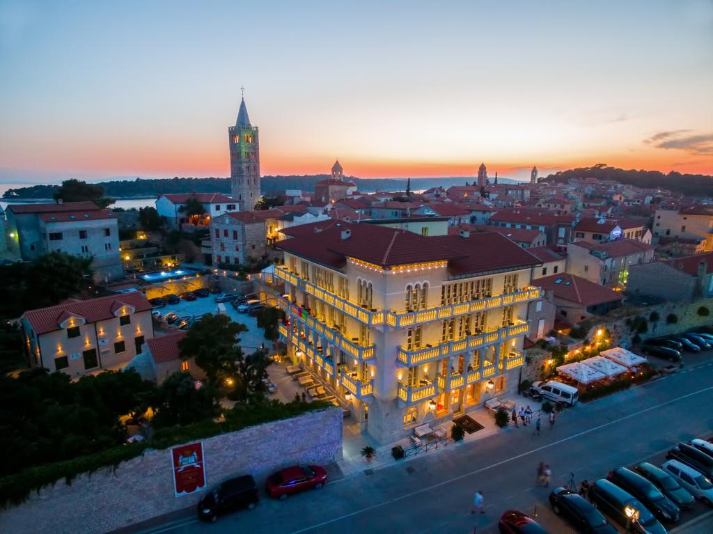 hotel image 35