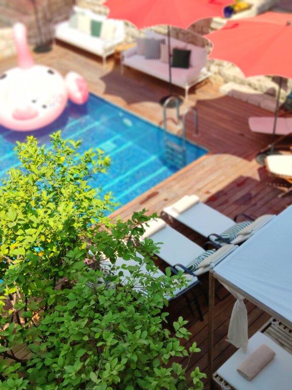 hotel image 13