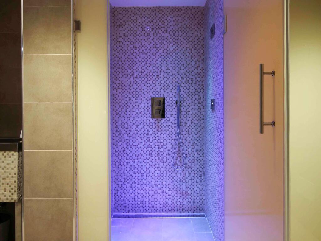 hotel image 32