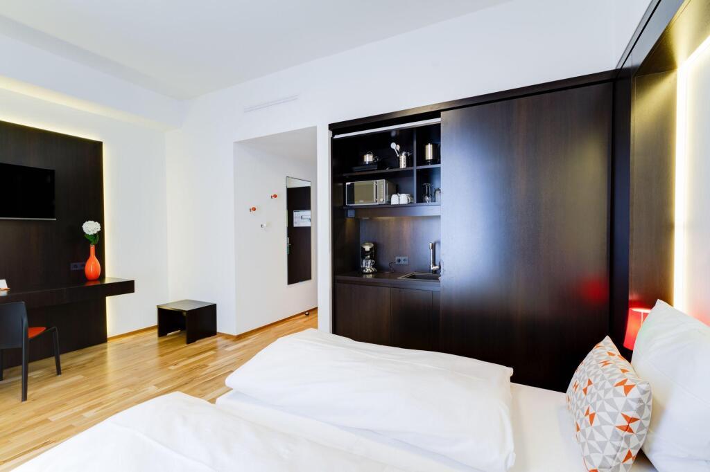 hotel image 15