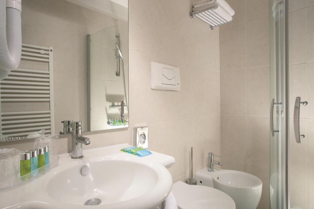 hotel image 10