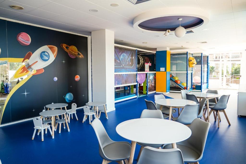 hotel image 12