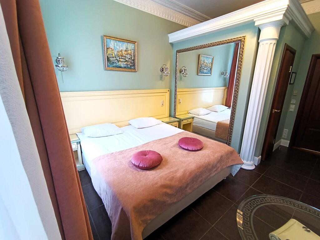 hotel image 16