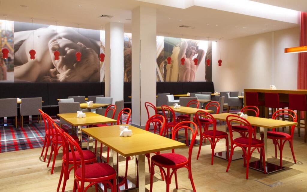 hotel image 14