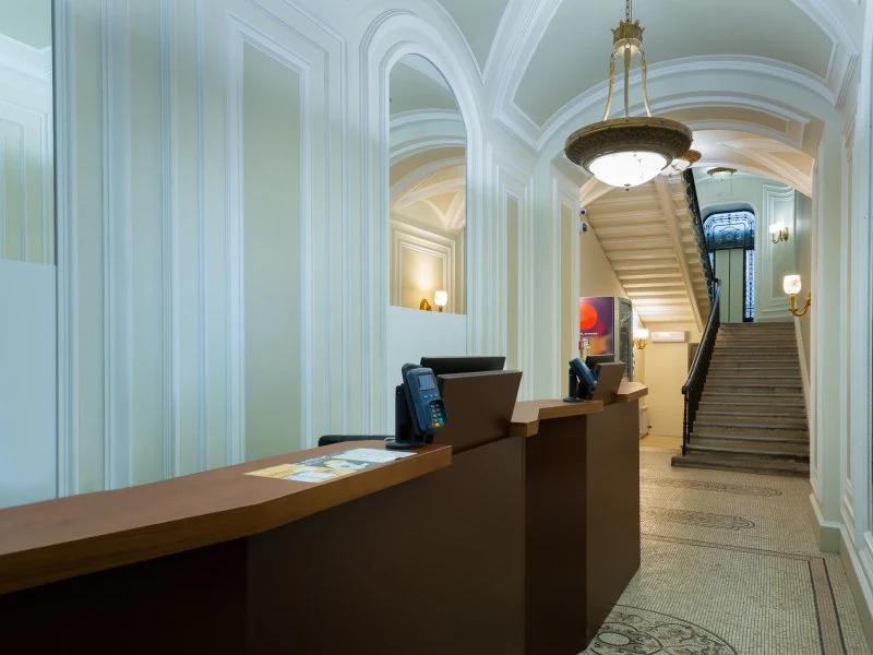 hotel