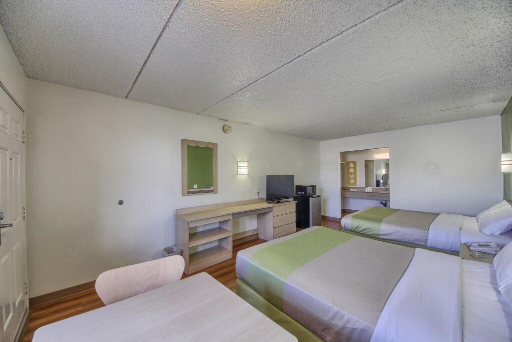 hotel image 8