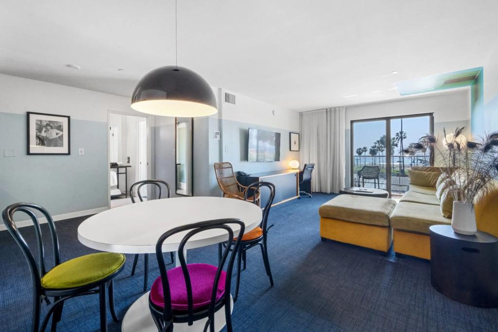 hotel image 18