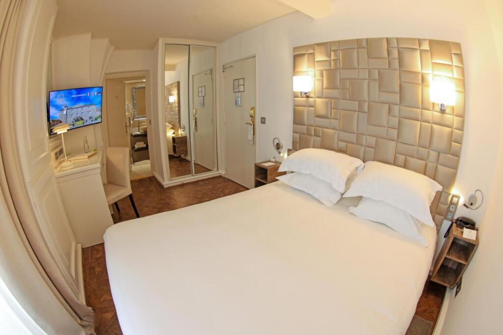 hotel image 18