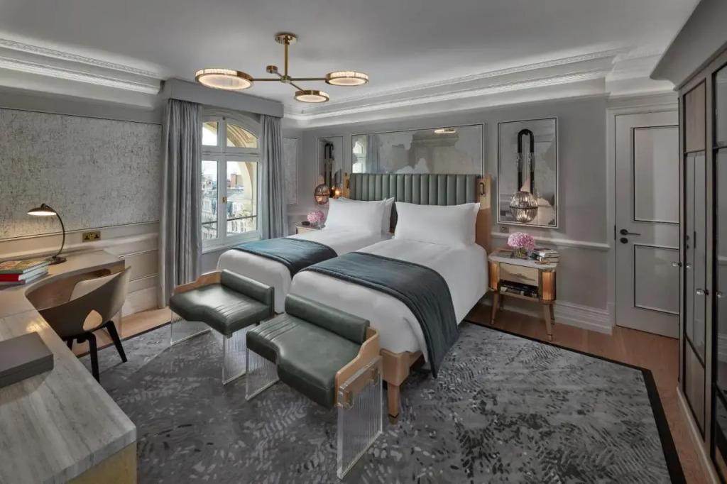 hotel image 13
