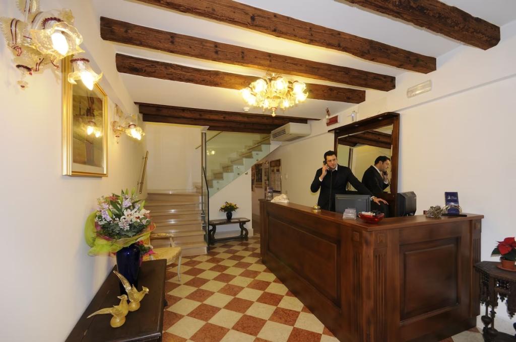 hotel image 11