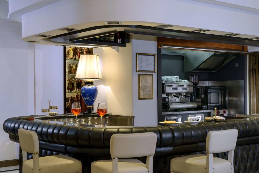 hotel image 10