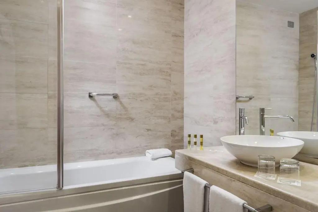 hotel image 14