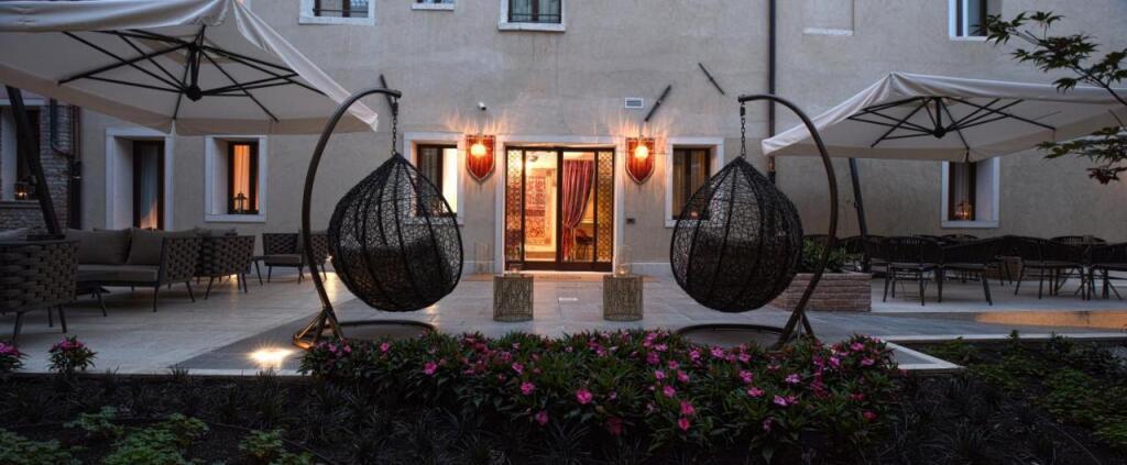hotel image 39