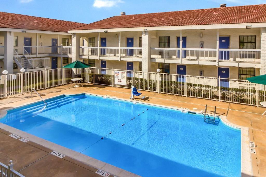 hotel image 7