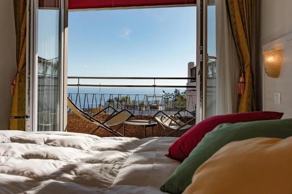 hotel image 16