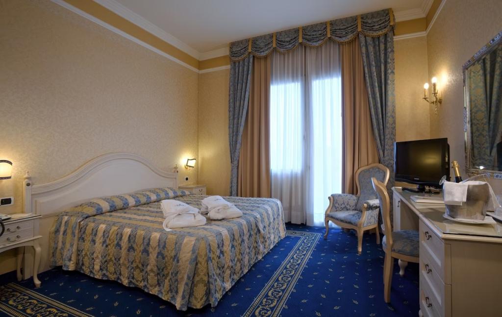 hotel image 18