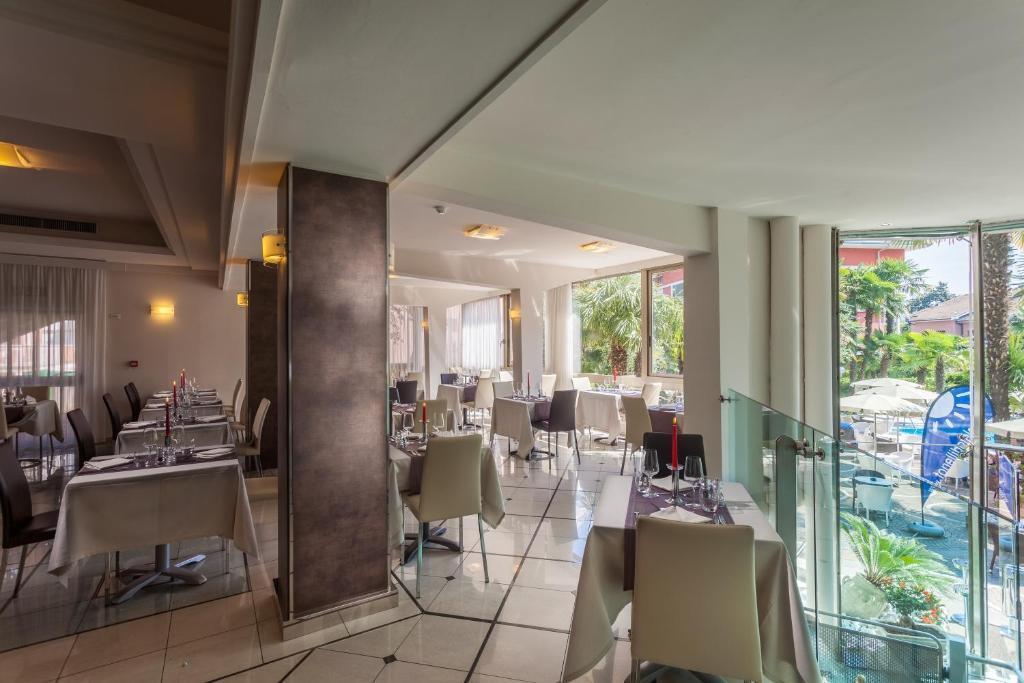hotel image 12