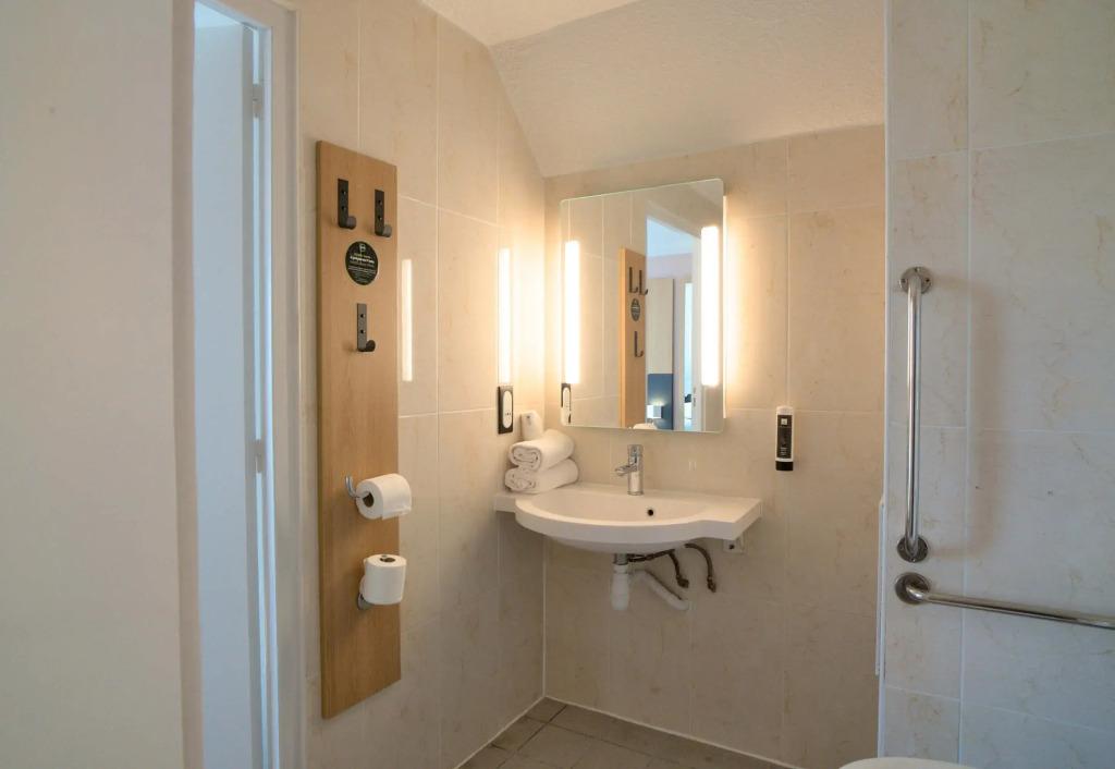 hotel image 32