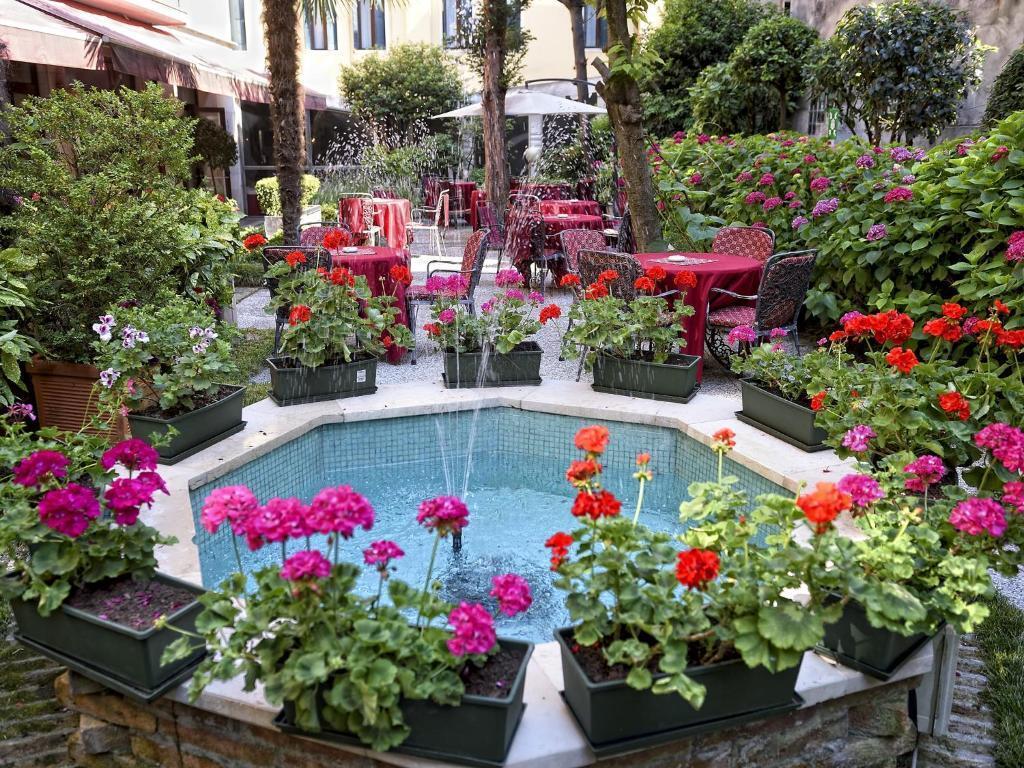 hotel image 9