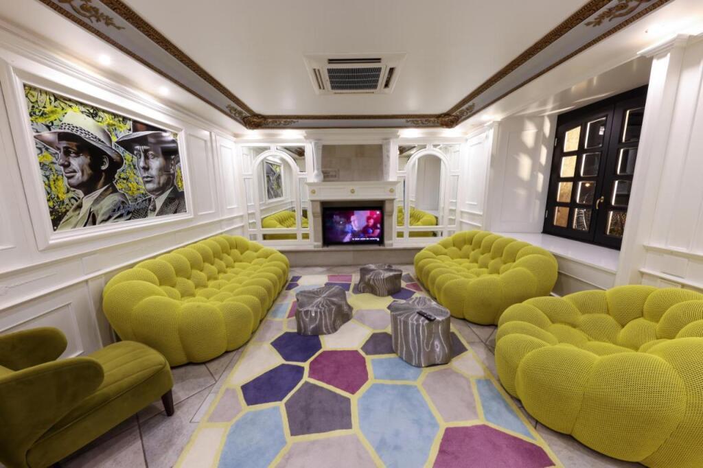 hotel image 21