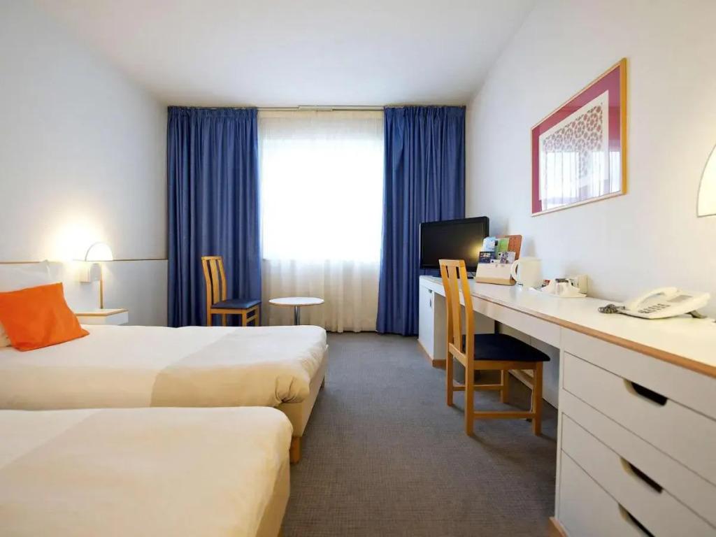 hotel image 8