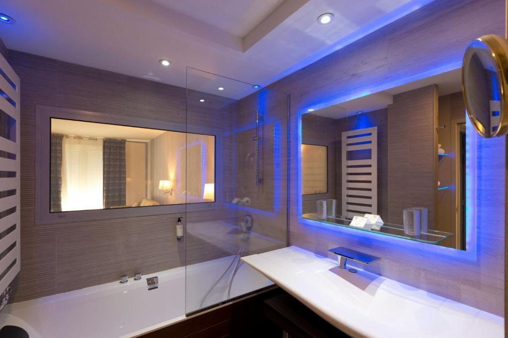 hotel image 11