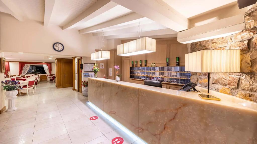 hotel image 12