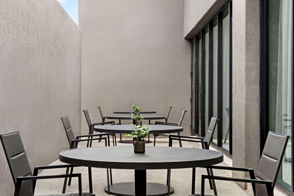 hotel image 10