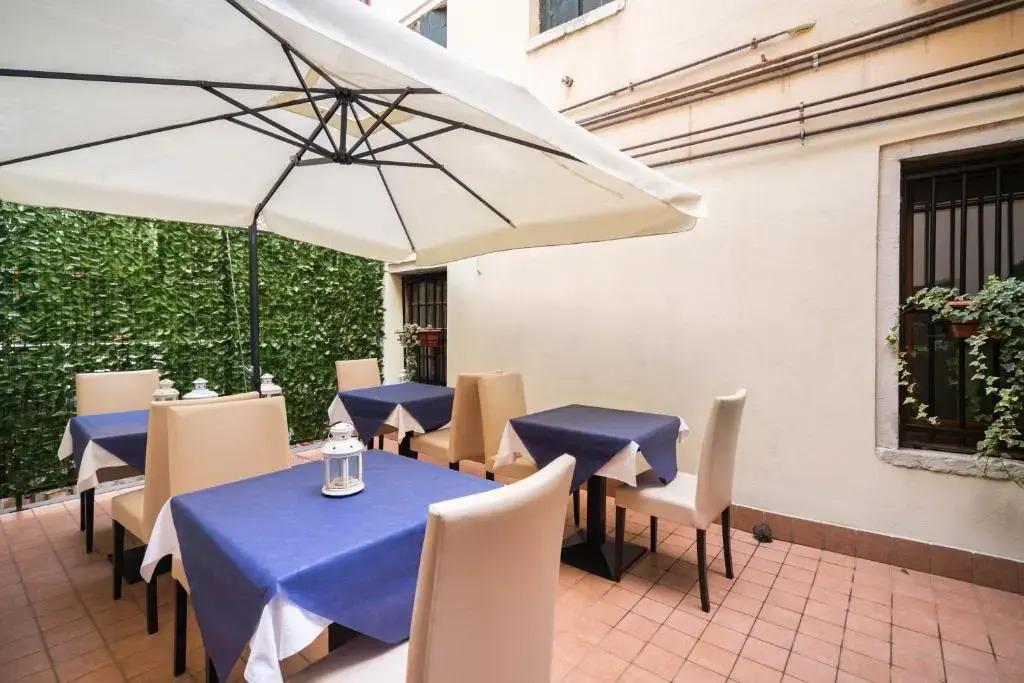 hotel image 16