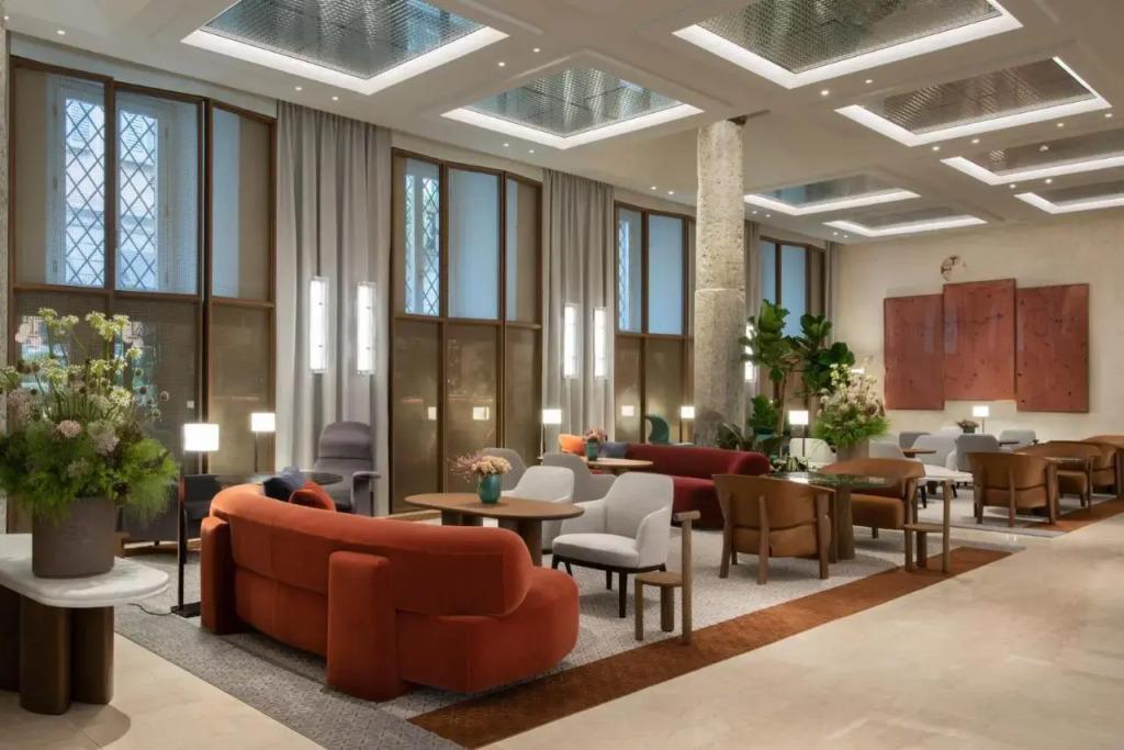 hotel image 12