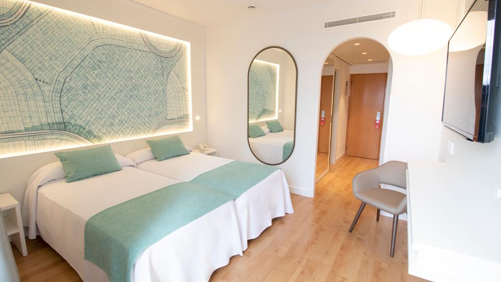 hotel image 16