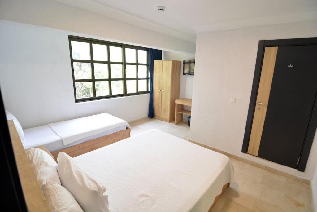 hotel image 13